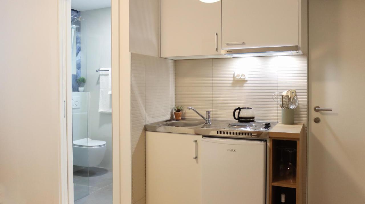 Apartments Emilija Brela Zewnętrze zdjęcie